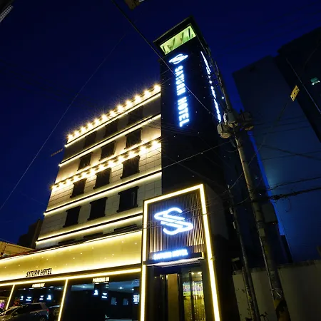 Dongdaemun Saturn Hotel